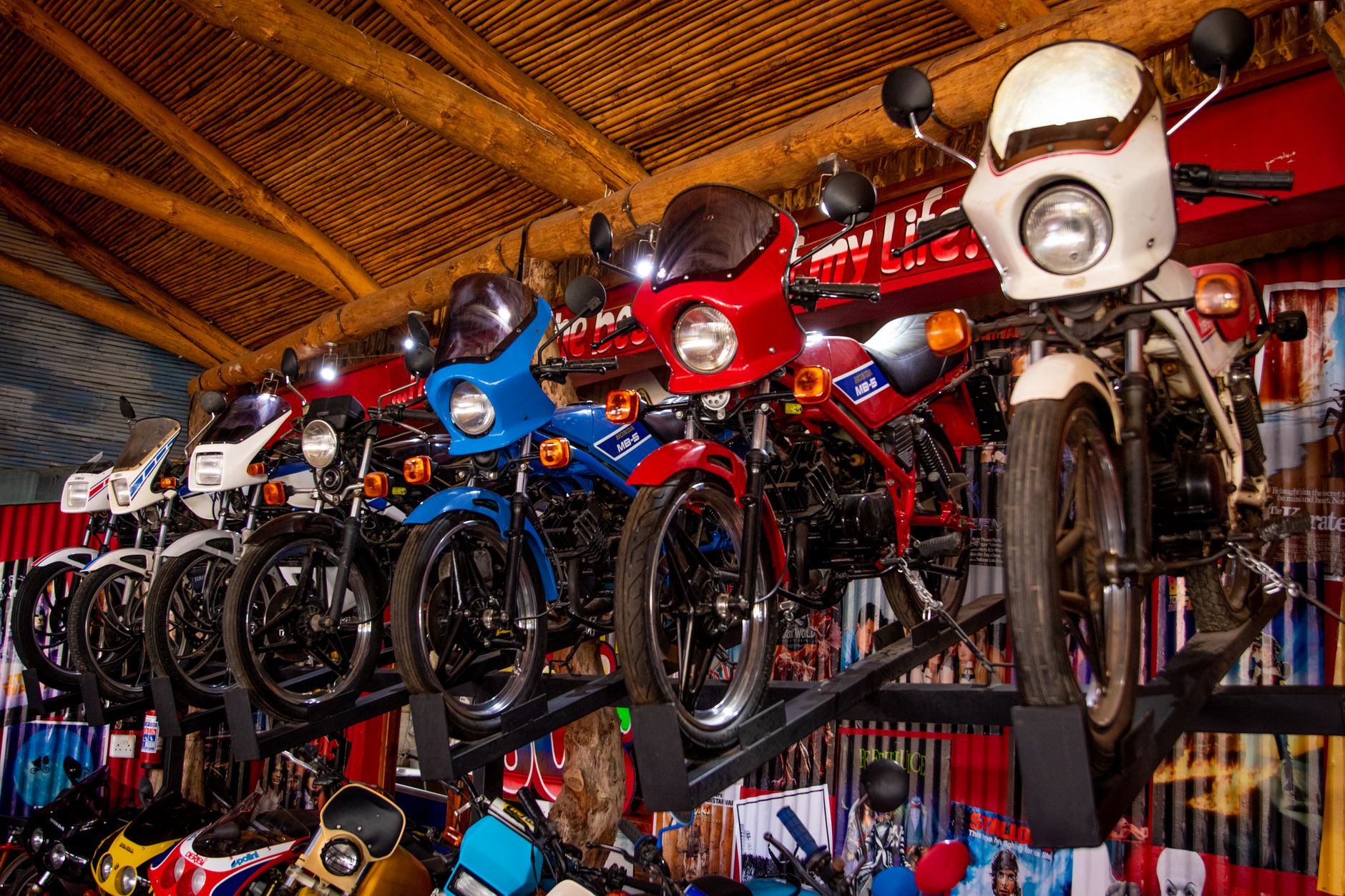 garage de moto japonaise classique