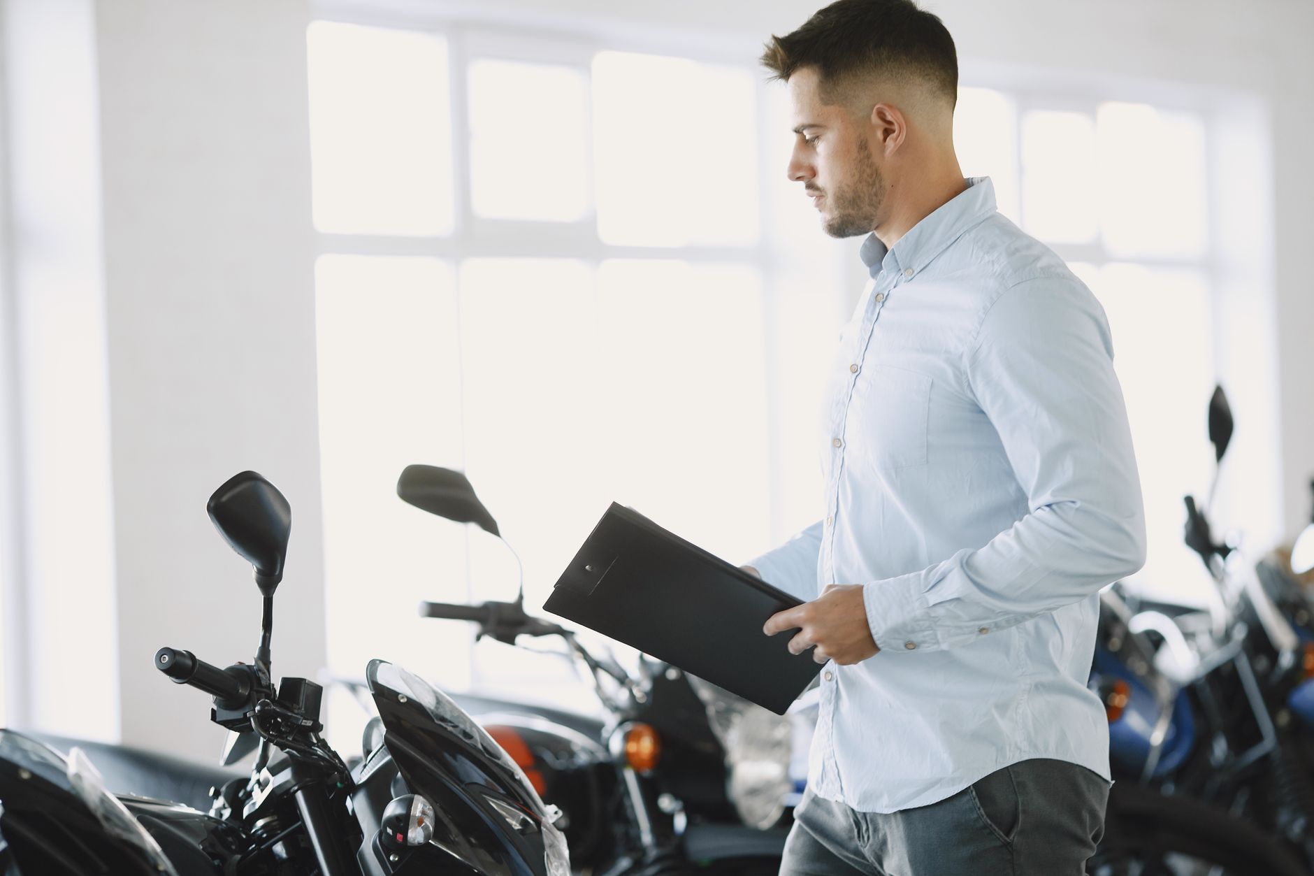 The Collector's Checklist: 10 Things to Check Before Buying a Classic Motorcycle