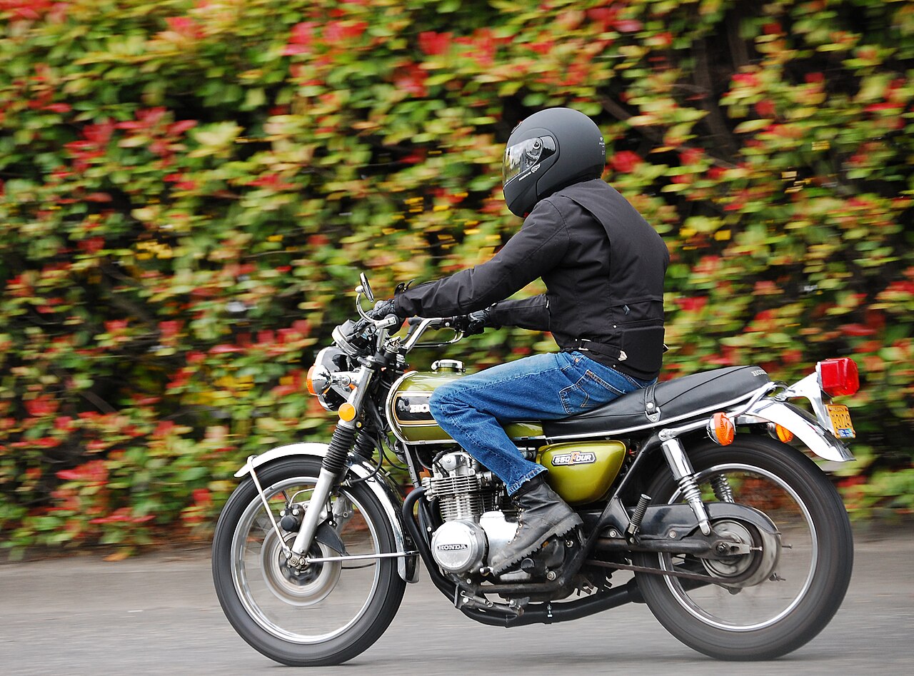 moto Honda CB550