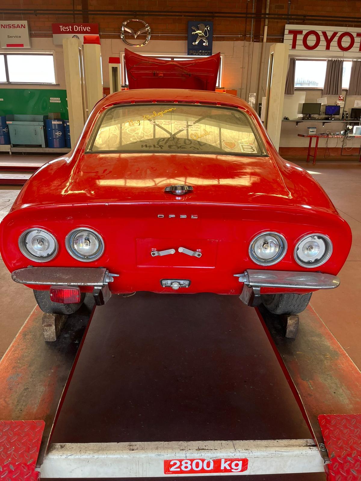 Opel GT von 1969 – Rotes Coupé, Bereit zur Restaurierung, Motor Läuft