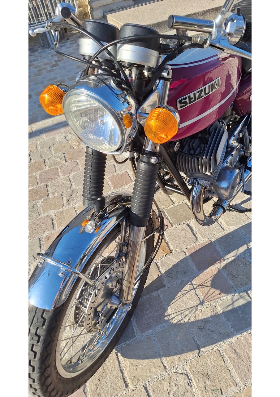1971 Suzuki T500 R – Gerestaureerd, Matching Numbers, Volledig Dossier