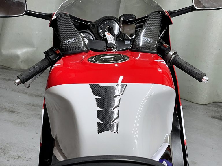 Honda rvf 400 NC35