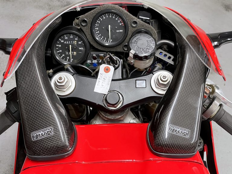 Honda rvf 400 NC35