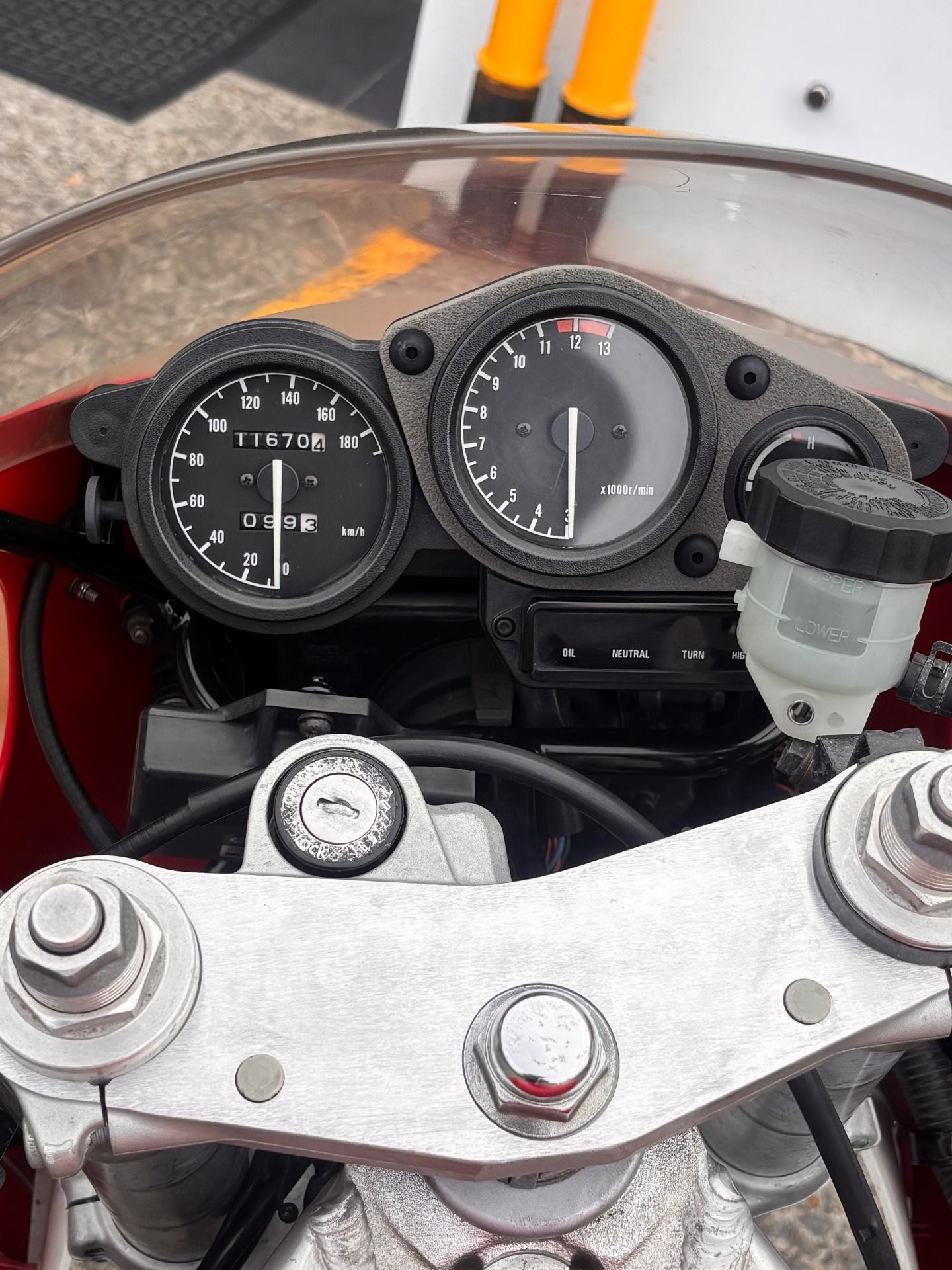 1989 Yamaha TZR250 3MA   – The Reverse Cylinder WGP Replica