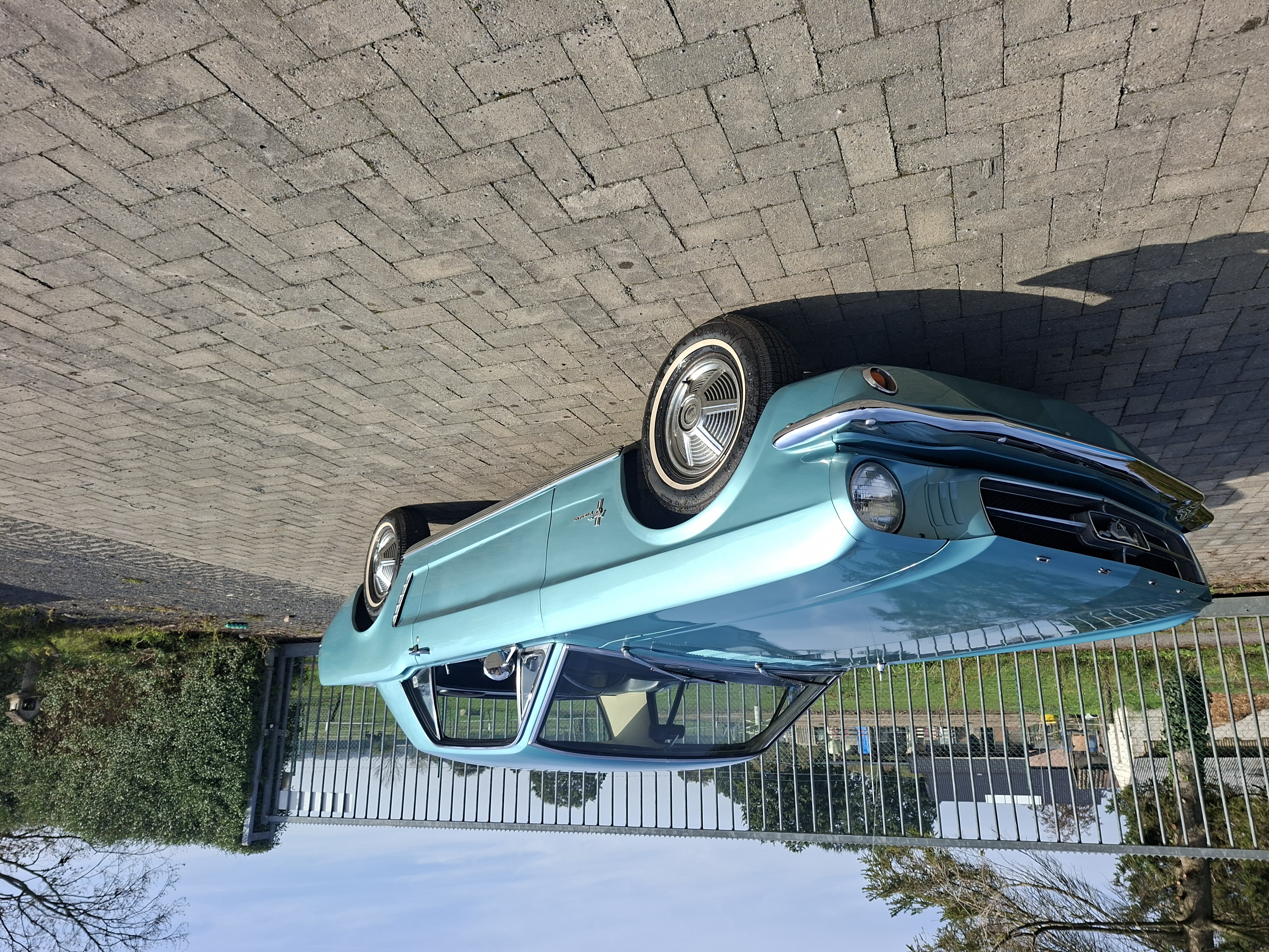 Ford Mustang Coupé del 1965 – Sei Cilindri da 3,3 Litri, Automatica, Titolo USA