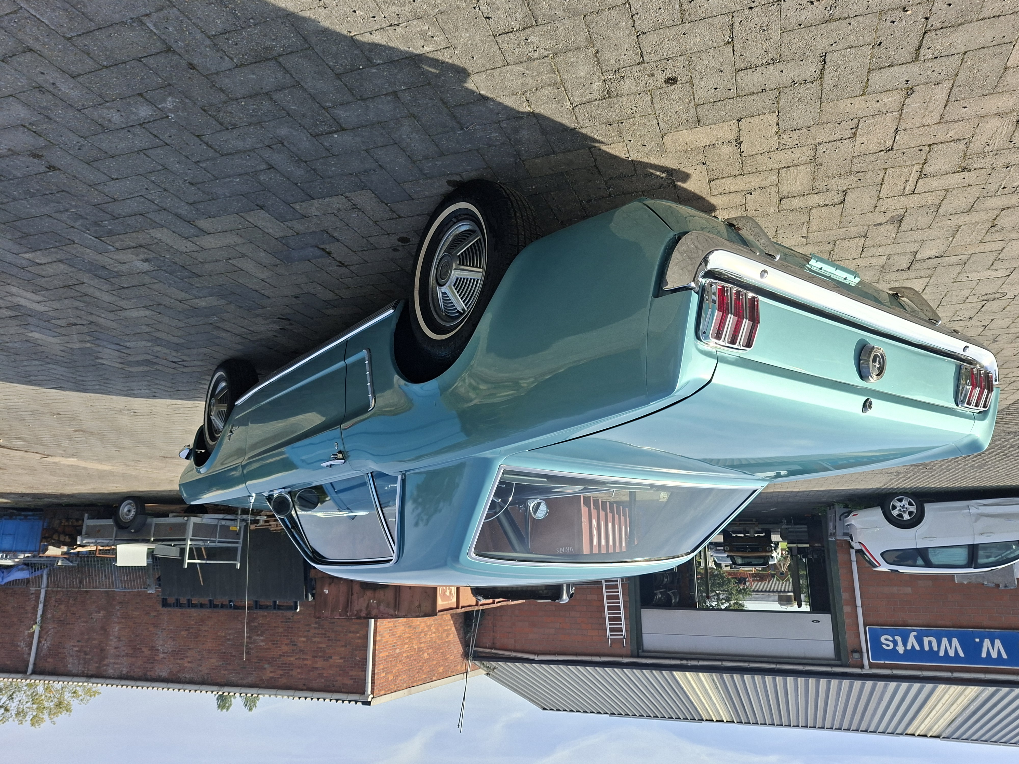 Ford Mustang Coupé del 1965 – Sei Cilindri da 3,3 Litri, Automatica, Titolo USA